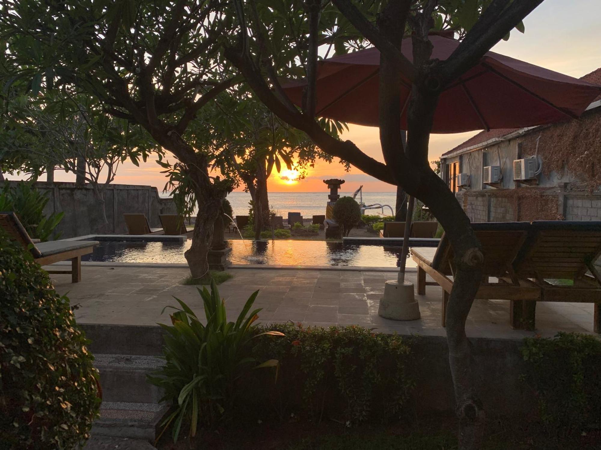 Bintang Beach Villa Amed Екстериор снимка