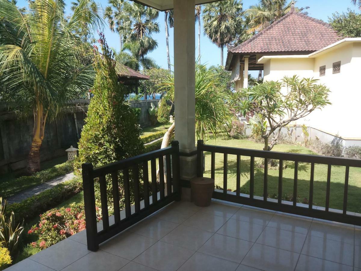 Bintang Beach Villa Amed Екстериор снимка